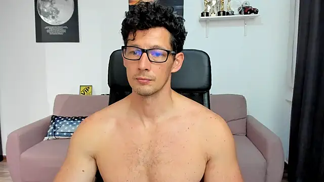 BrutusK08 – webcam-show