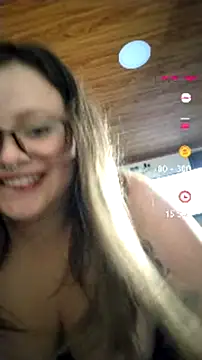 WandaSweet's Live Chat Room