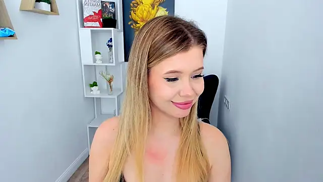 FollowLoveen Live XXX chat
