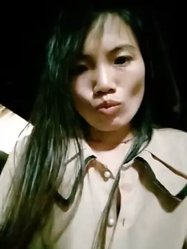ngan-cuten Live XXX chat