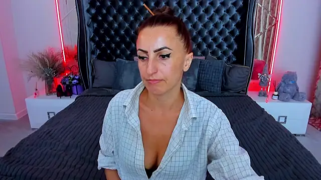 Rebecca_Diamond Live XXX-chat