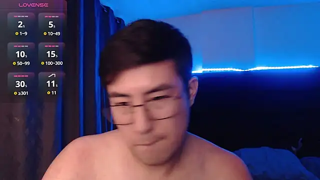 andrewmhilton_'s Live XXX Chat