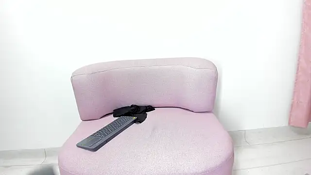 XXX chat uživo modela JustinOrtiz_