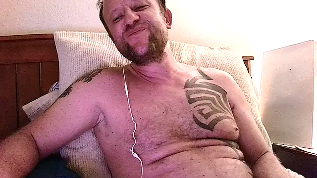 Yournaughty élő XXX-chatje