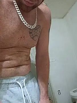 Clarkodile95 লাইভ XXX চ্যাট