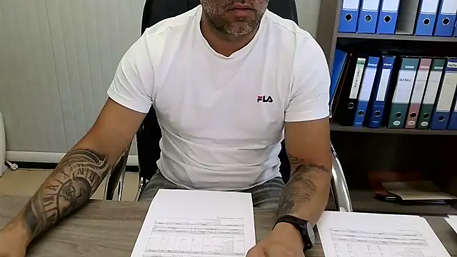 Evasionee Adlı Modelin Canlı XXX Sohbeti