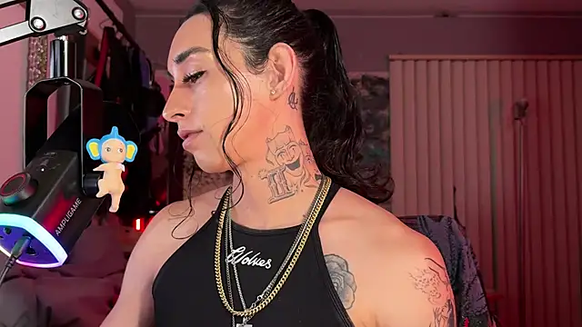 xoFrankie's Live XXX Chat