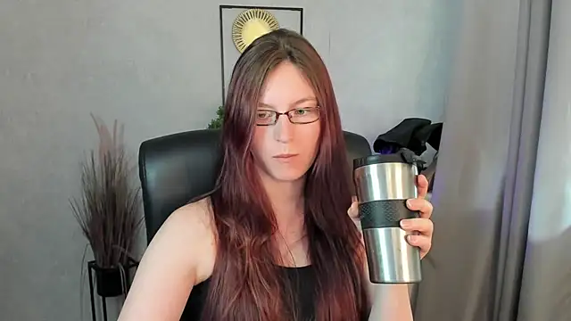 Živý XXX chat emmaxDelight