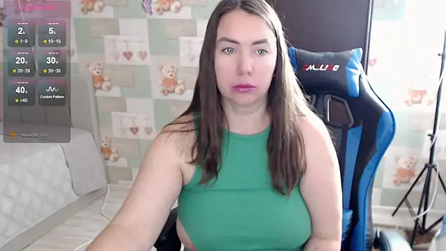 Korolek12's Live XXX Chat