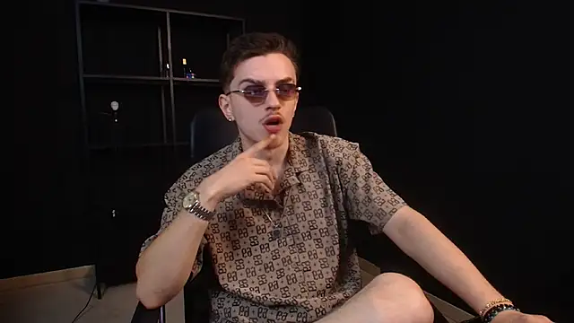 XXX chat uživo modela FelixStarkk