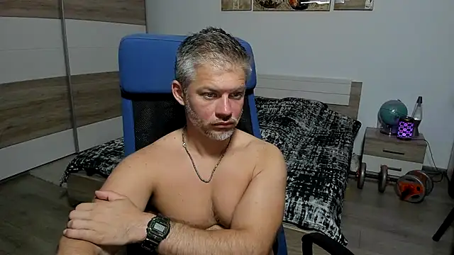 RobbyShawz: онлайн-секс-чат