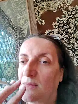 Ulyana396 Adlı Modelin Canlı XXX Sohbeti