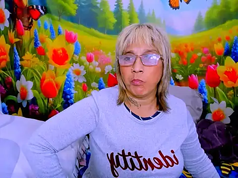 indianroxy Chat XXX live