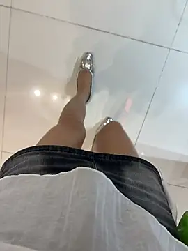 yimisun01's Live XXX Chat