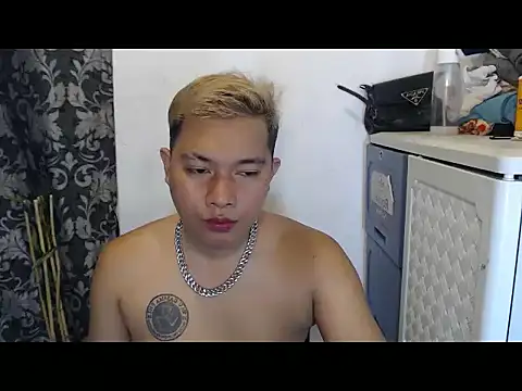 PRIMOLOVEXX's Live XXX Chat