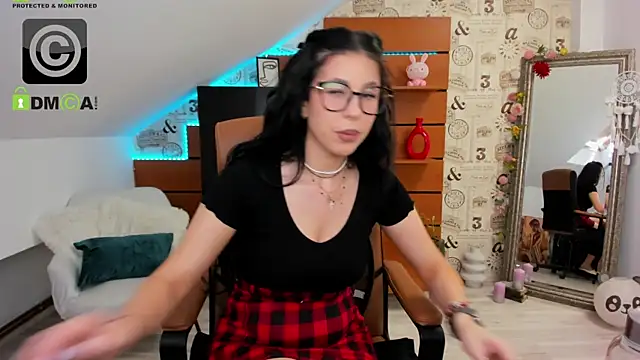 Chat XXX en directo de EmillyTaylor