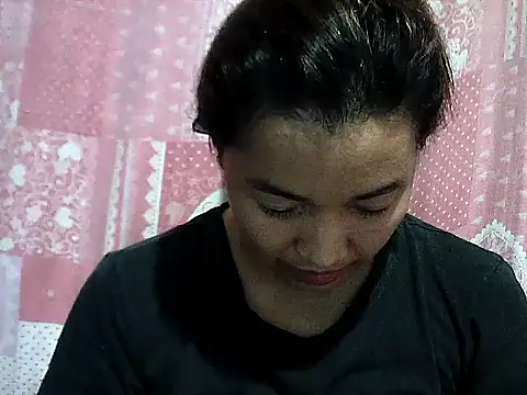 CreamyPussy30's Live XXX Chat