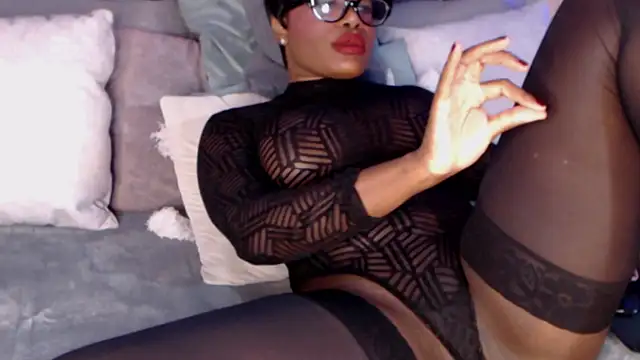 Chat +18 de MariiePrice ao vivo