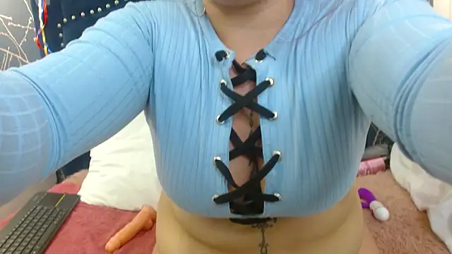 red_liia_tk's Live XXX Chat