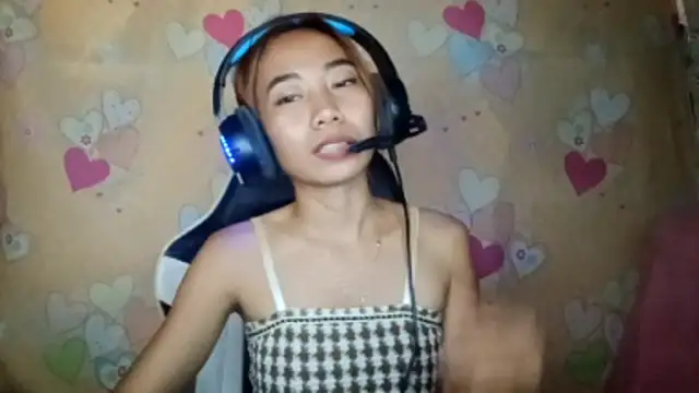 PiaSwidan Live XXX chat