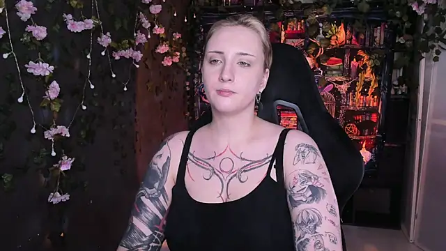 AsheLucker's Live XXX Chat