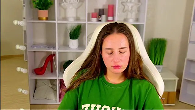 NadinnL 라이브 XXX 채팅