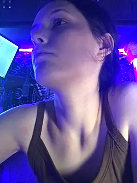 Lilactease élő XXX-chatje