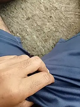 Mukeshsexy Show in webcam