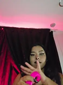 VeroNoiir XXX чат на живо