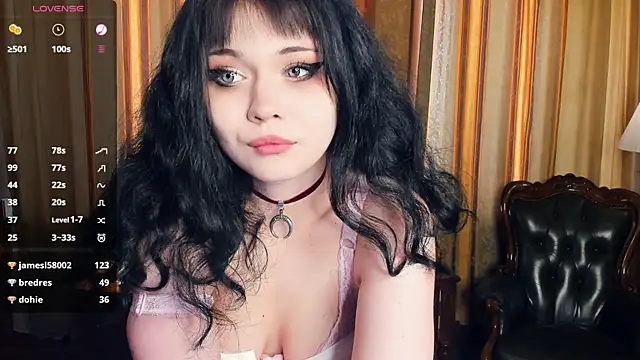 GriselKnudson Chat XXX live