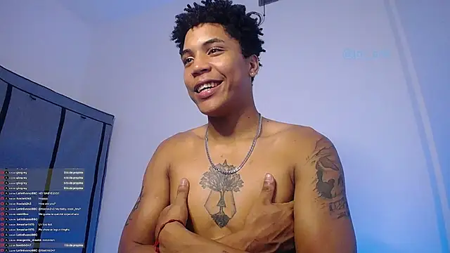Živý XXX chat LatinEvanoBBC