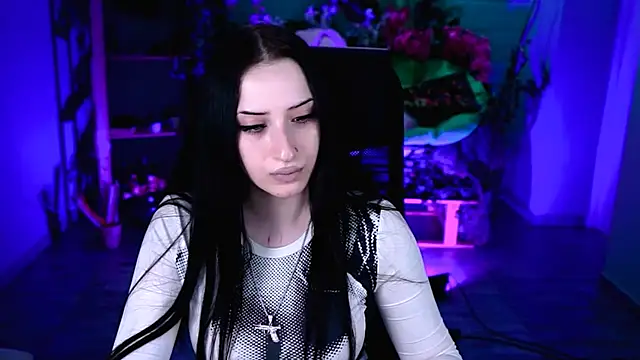 MonicaLowes Chat XXX in diretta