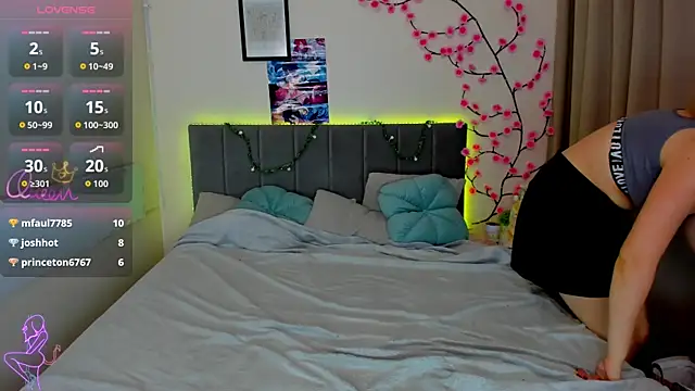 DellaRowsn Live XXX chat