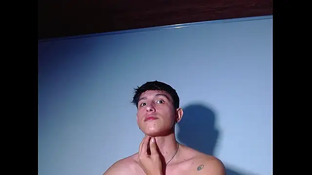 rowanbig Live XXX Chat