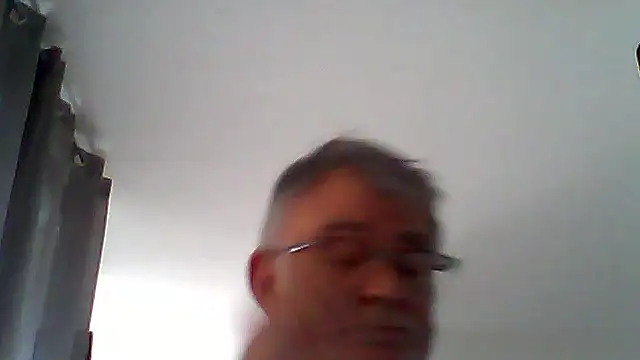 oura Chat XXX in diretta