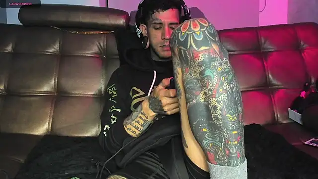 Chat XXX en directo de jhonny__ackerman