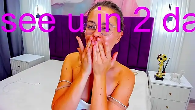Kelly_Cuutie's Live XXX Chat
