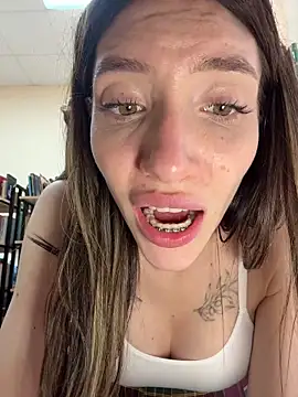 Chat +18 de BallerinaCappuccino_ ao vivo