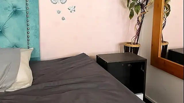 Chat XXX ao vivo de Charlie_Latino