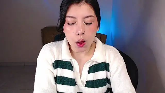 iam_emyn Live XXX chat