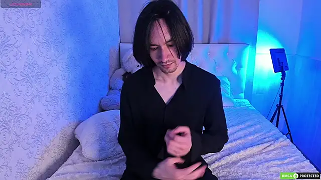 Онлайн чат XXX CalvinChapman
