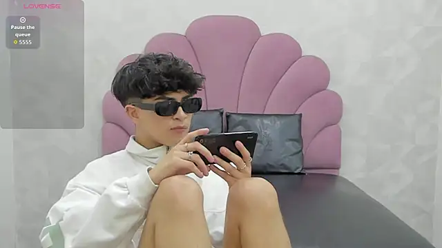 Chat XXX en directo de alan_twink12