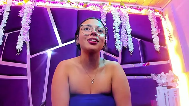 ValerySweety's Live XXX Chat