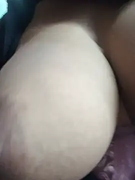 צ'אט XXX בשידור חי של Aafreen_36