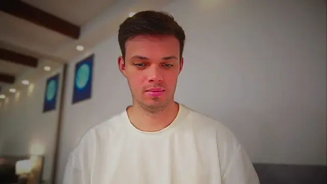Czat XXX na żywo – dick_apri0