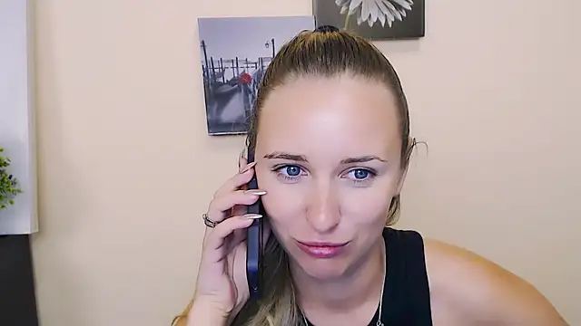 _Nicole_new – Naživo XXX chat