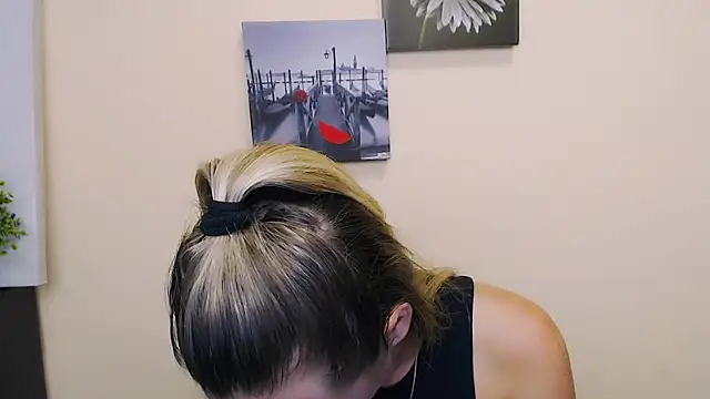 _Nicole_new live XXX chat