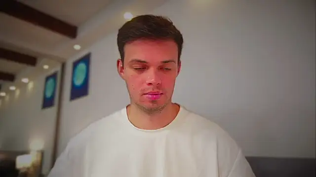 Chat +18 de dick_apri0 ao vivo