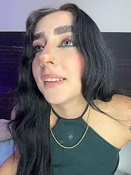 sharlot24's Live XXX Chat