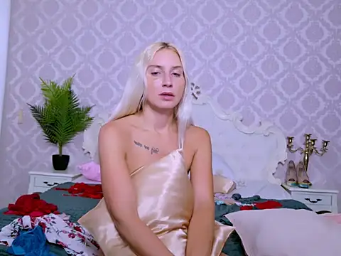 Kayleen_B's Webcam Show